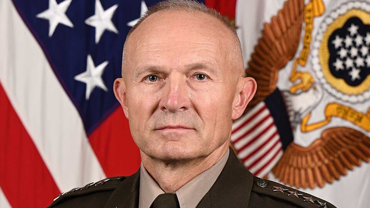 Trump'ın görevden aldığı generalden tarihe geçecek mesaj