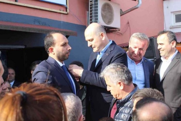 Foto - "Truva atı parti" deyip ilçe başkanı dahil 100 üye istifa edip AK Parti'ye geçti