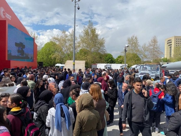 Foto - TSK'nın teçhizatlarını gören vatandaş böyle dua etti
