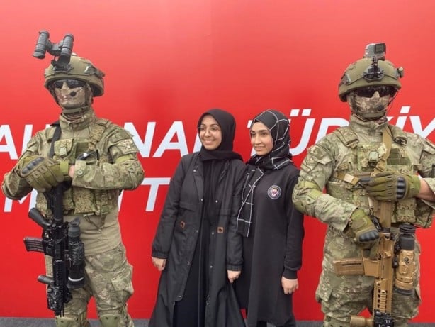 Foto - TSK'nın teçhizatlarını gören vatandaş böyle dua etti