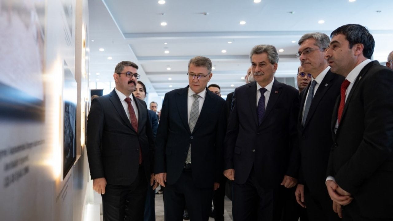 Foto - TTK Başkanı Selvi 20. Türk Tarih Kongresi’nde konuştu! Tarih siyasetçilere değil ilim ve belgeye bırakılmalı