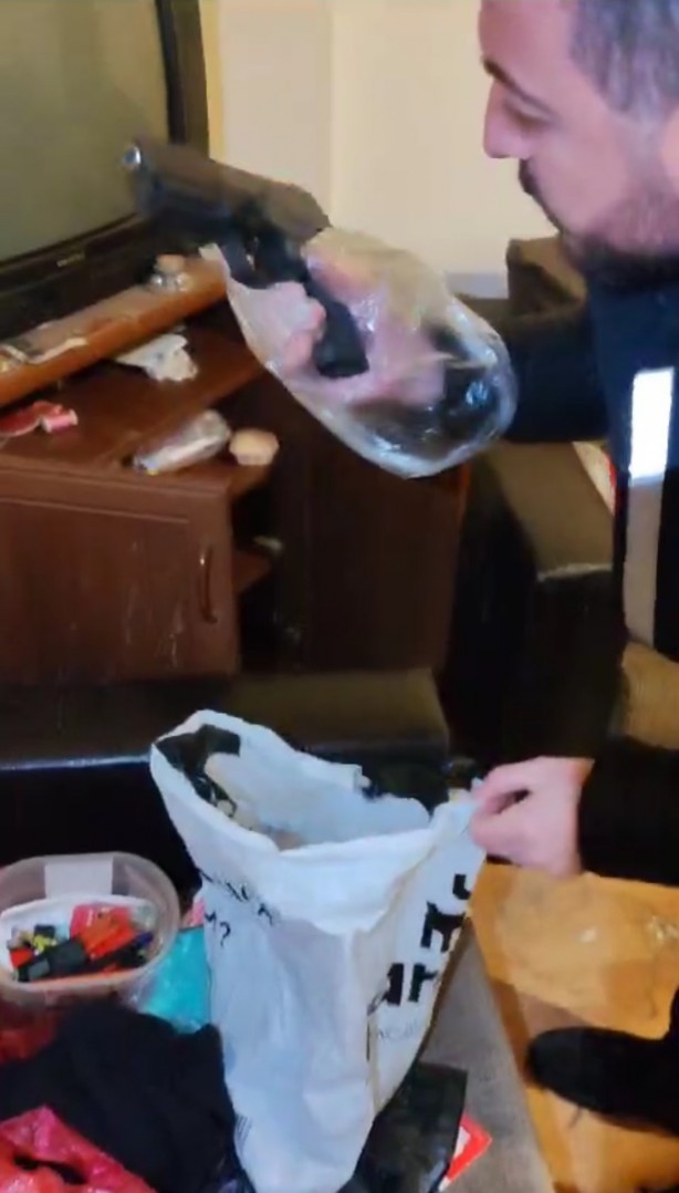 Foto - Tüh senin suratına! Torbacıdan polise 'pes' dedirten savunma