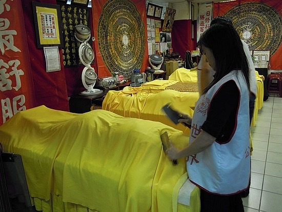 Foto - Tuhaf tedavi yöntemleri