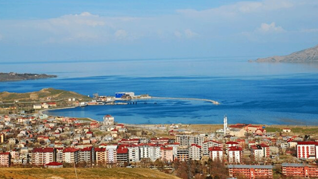 Foto - TÜİK rakamları paylaştı: İşte Türkiye'nin en genç ve yaşlı illeri!