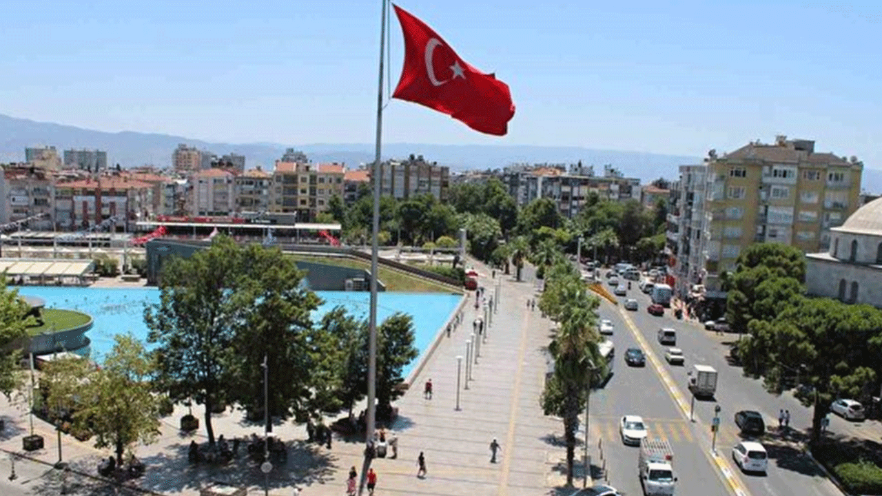 Foto - TÜİK rakamları paylaştı: İşte Türkiye'nin en genç ve yaşlı illeri!