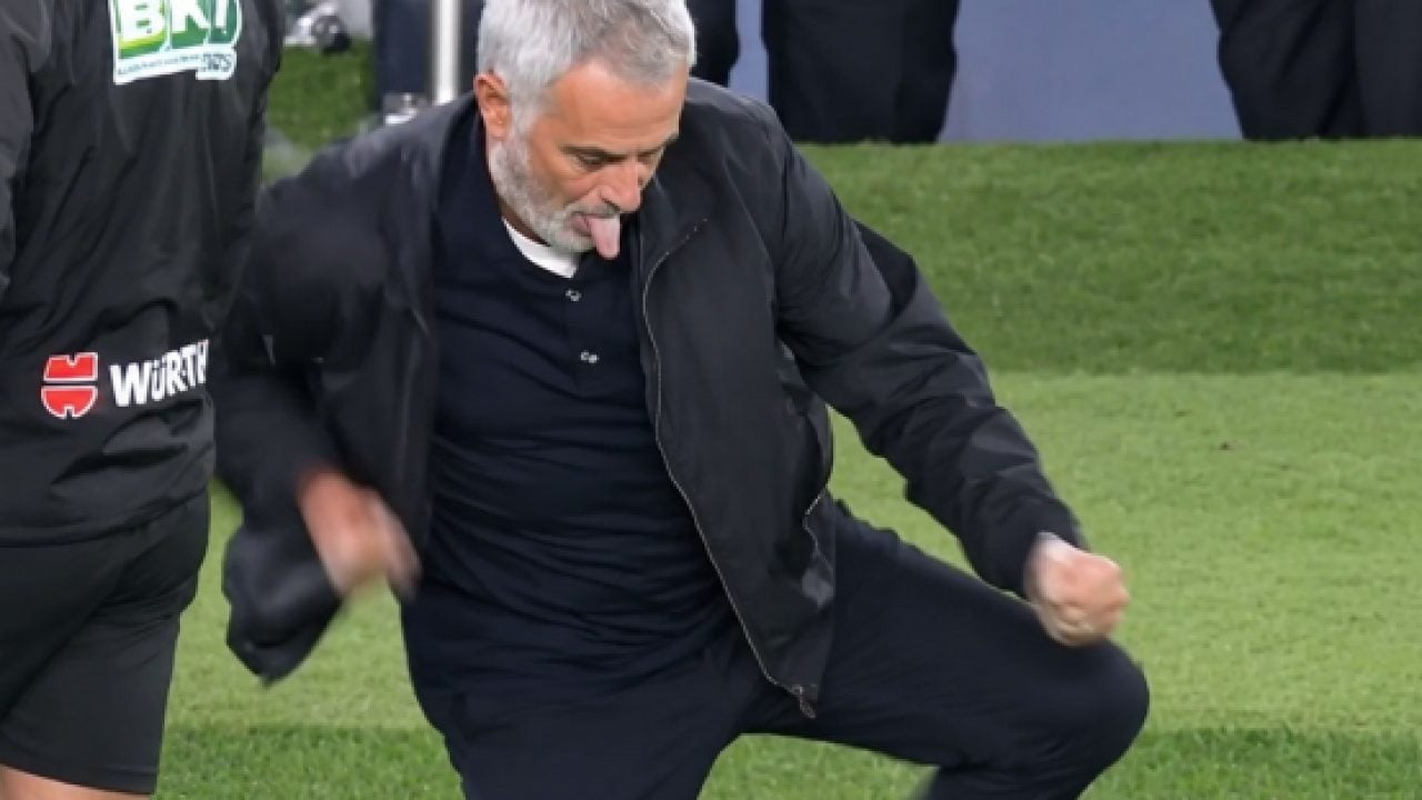Foto - Tüm dünya bunu konuşuyor: El Clasico'da Arda Güler'den Mourinho'ya olay müdahale!
