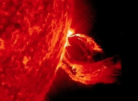 Foto - Tüm dünya her an karanlığa gömülebilir! Uzmanların paylaşımı: Bir sonraki o tarihe işaret etti!