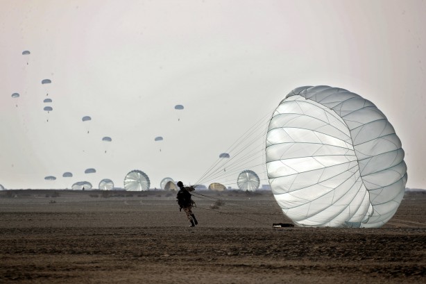 Foto - Tüm dünya oraya kilitlendi! İran resmen başlattı