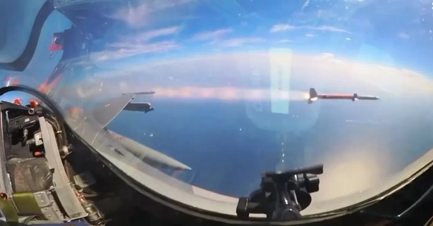 Foto - Tüm dünya panikte! Türkiye, balistik füzesi olan ülkeyle füze yapmaya başladı