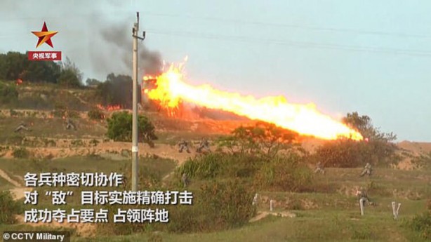 Foto - Tüm dünyanın yüreğini ağzına getiren görüntüler! Füzeleri ateşlediler