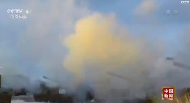 Foto - Tüm dünyanın yüreğini ağzına getiren görüntüler! Füzeleri ateşlediler