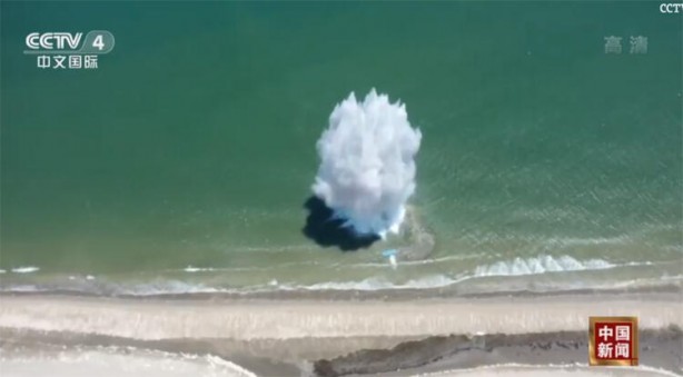 Foto - Tüm dünyanın yüreğini ağzına getiren görüntüler! Füzeleri ateşlediler