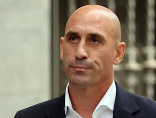 Tüm dünyaya böyle duyuruldu! O sapıkla ilgili şok iddia! Karar verildi...