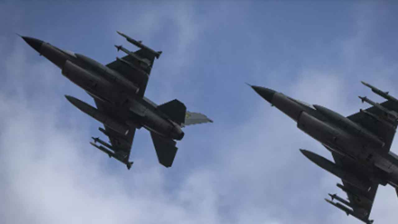 Foto - Tüm dünyaya ilan ettiler: Türkiye istiyorsa gelsin ülkemizde üs kursun, F-16'larını konuşlandırsın