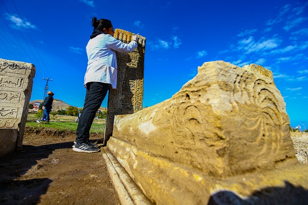 Foto - Tüm gözler bu mezarlığın üstünde