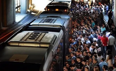 Foto - Tüm İstanbul'u şaşkına çeviren karar! Metrobüsler yetmiyor artık Ekrem İmamoğlu...