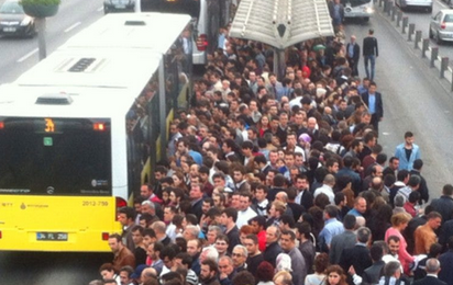 Foto - Tüm İstanbul'u şaşkına çeviren karar! Metrobüsler yetmiyor artık Ekrem İmamoğlu...