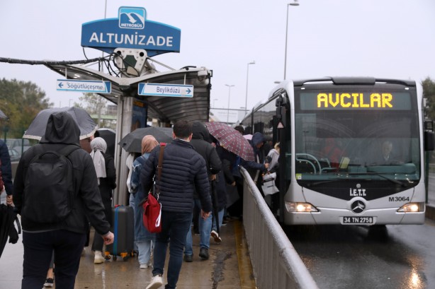 Foto - Tüm İstanbul'u şaşkına çeviren karar! Metrobüsler yetmiyor artık Ekrem İmamoğlu...
