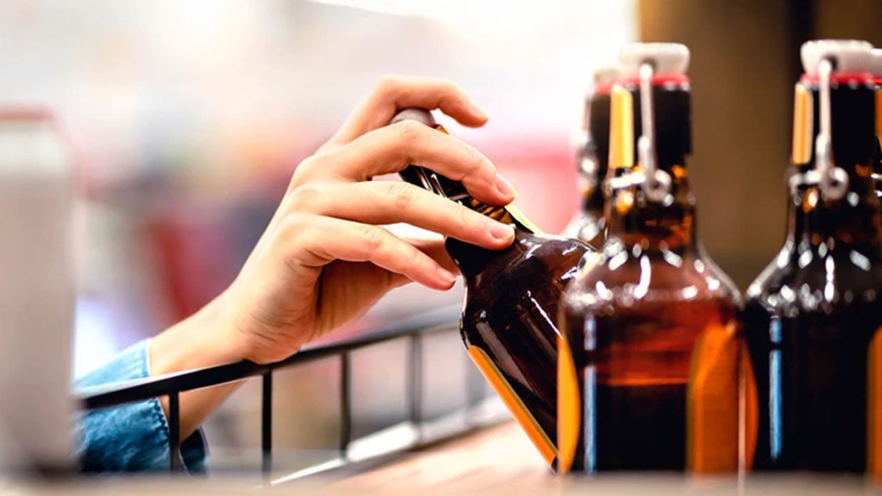 Tüm kötülüklerin anası olmasıyla biliniyor: Türkiye'nin en alkolik şehri belli oldu
