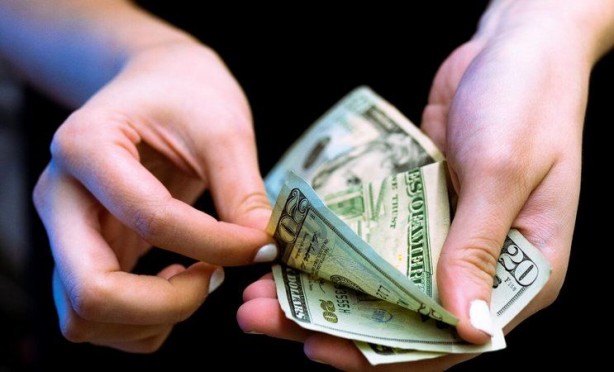 Foto - Bugüne kadar tüm tahminleri tutan ekonomist Mert Başaran duyurdu: Dolar 100 lira olacak ve o gün...