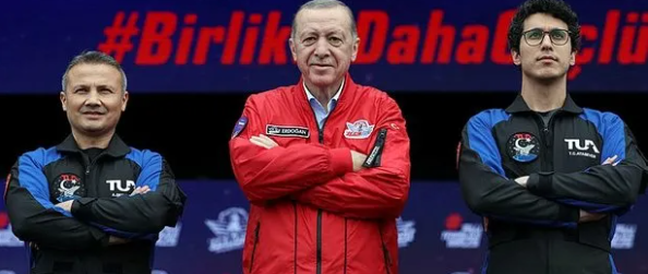 Foto - Tüm Türkiye ağzından çıkacak lafa kilitlenmişti! Selçuk Bayraktar'dan 01.11 açıklaması geldi