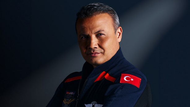 Foto - Tüm Türkiye ağzından çıkacak lafa kilitlenmişti! Selçuk Bayraktar'dan 01.11 açıklaması geldi