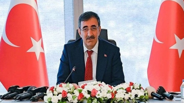 Foto - Tüm Türkiye AK Parti’den işte bunu bekliyordu! Ve o büyük müjde Cumhurbaşkanı Yardımcısı Cevdet Yılmaz’dan geldi