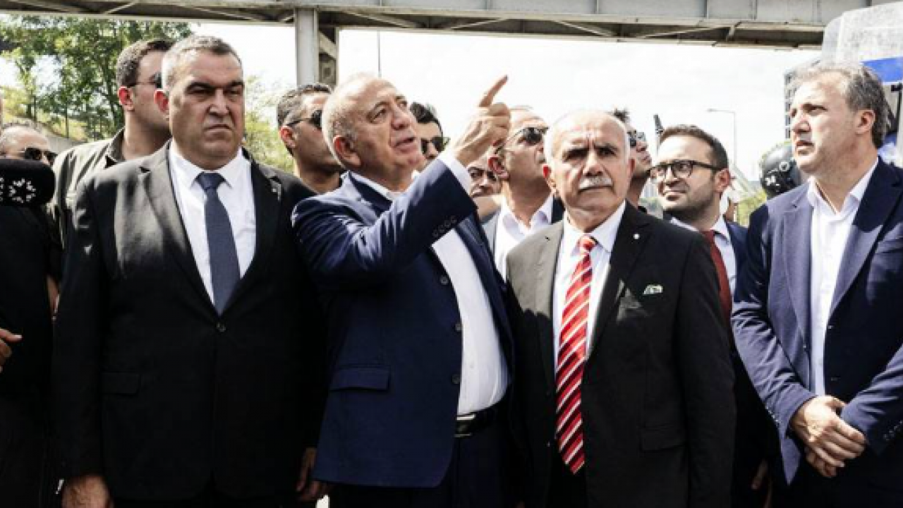 Tüm Türkiye ne yapacağını merak ediyordu! Gürsel Tekin, Kemal Kılıçdaroğlu ile ilgili kararını duyurdu