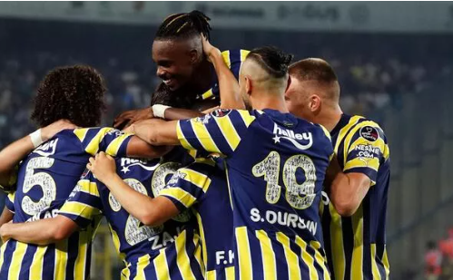 Foto - Tüm Türkiye saat 23.00'a kilitlendi! Ancak beklediğimizi alamadık!