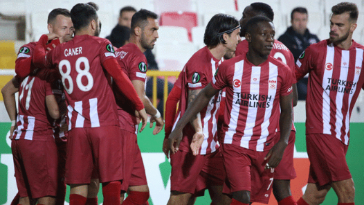 Foto - Tüm Türkiye saat 23.00'a kilitlendi! Ancak beklediğimizi alamadık!