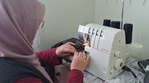 Foto - Tüm Türkiye tek yürek! Depremzedeler üşümesin diye seferber oldular