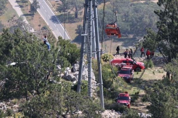 Tüm Türkiye’nin konuştuğu Antalya’daki facia nasıl meydana geldi? Teleferiği inşa eden şirketten olay iddia