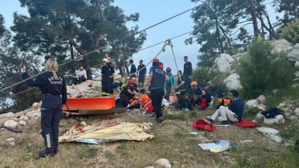 Foto - Tüm Türkiye’nin konuştuğu Antalya’daki facia nasıl meydana geldi? Teleferiği inşa eden şirketten olay iddia