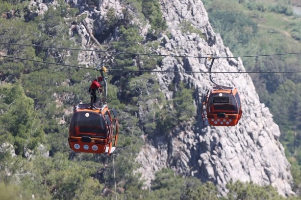 Foto - Tüm Türkiye’nin konuştuğu Antalya’daki facia nasıl meydana geldi? Teleferiği inşa eden şirketten olay iddia