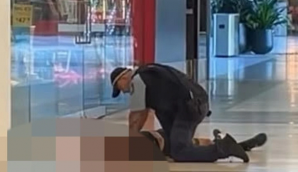 Foto - Tüm ülke şokta! AVM'de bıçaklı saldırı: Çok sayıda ölü ve yaralı var