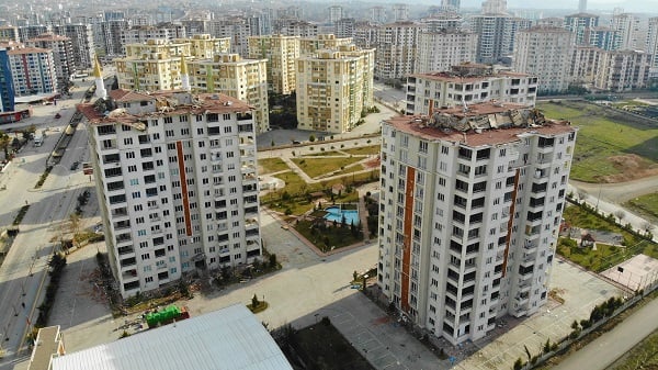 Foto - Tüm uyarılara rağmen! Ölümü böyle göze aldılar