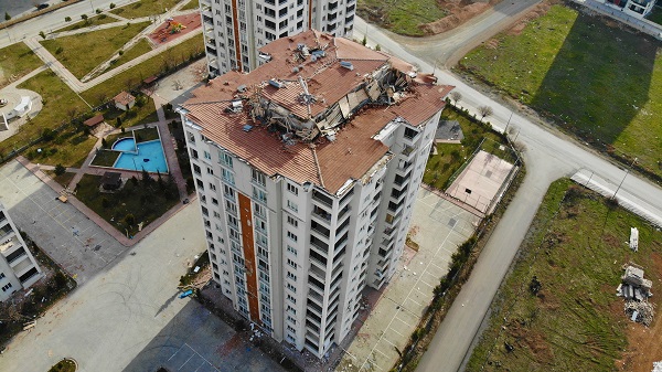 Foto - Tüm uyarılara rağmen! Ölümü böyle göze aldılar