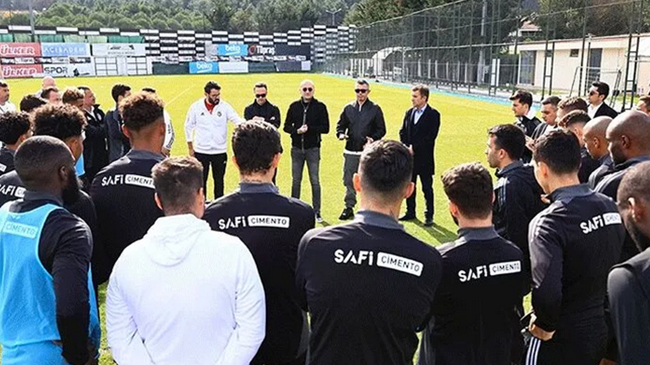 Foto - Tüm yöneticilerle oraya gitti ve tatlı tatlı konuştular! Çıkarmayı yaptılar ve Paşa maçı öncesi alarm verildi…