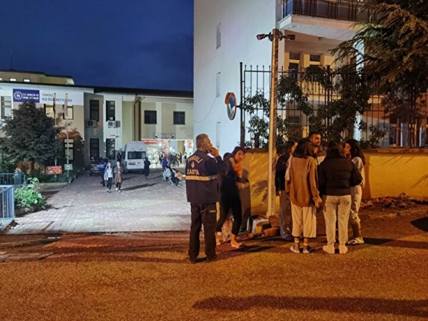 Foto - Tunceli'de kız öğrenci yurdunda korkutan yangın! 