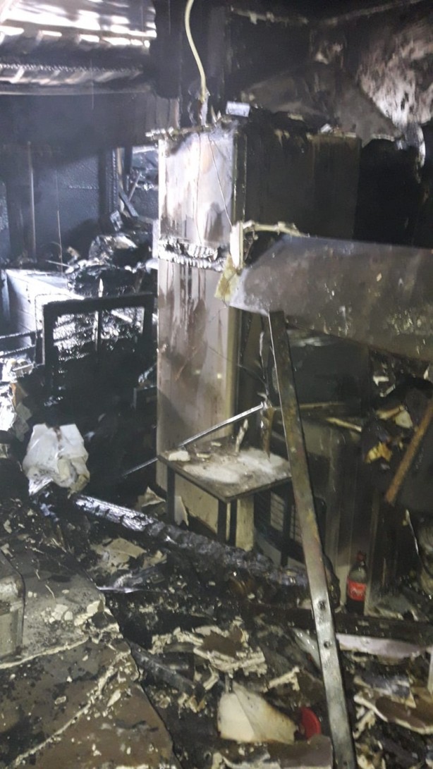 Foto - Tüpü çakmakla kontrol etti, olanlar oldu