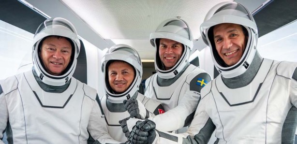 Foto - 'Turistik gezi' eleştirilerine Alper Gezeravcı'dan cevap