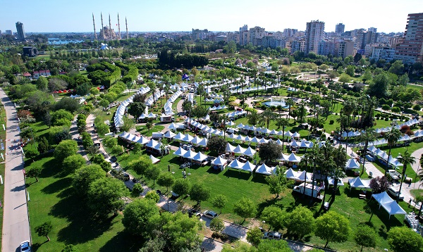 Foto - Turistler güzelliğiyle mest oldu! Burası Venedik değil Adana