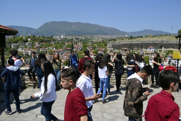 Turistler Safranbolu'ya akın etti