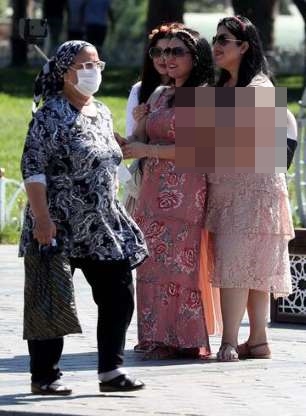 Foto - Turistlerden Sultanahmet'te pes dedirten görüntüler?
