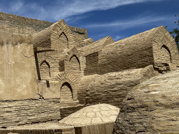 Foto - Turistlerin ilgisini çekiyor! Bu ülkede ölenler yüzyıllardır toprağın altına değil üstüne defnediliyor