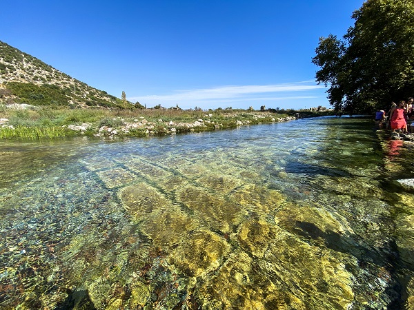 Foto - Turistlerin uğrak noktası! Suyun altında kalan tarih