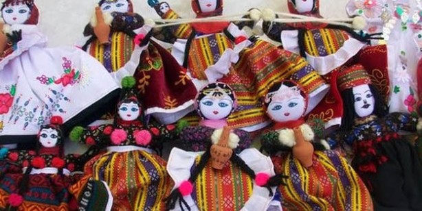 Foto - Turizm Bakanlığı bez bebek sanatçısı Şaziye İlgün: Geleneksel kıyafetlerle süslenen bebekler daha sağlıklı