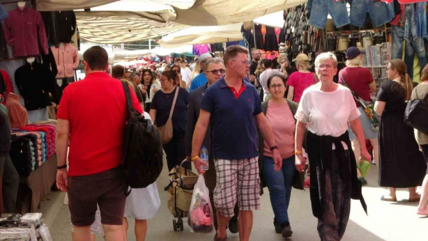 Foto - Turizmde kantarın topuzu kaçınca turistler de kaçtı! Bodrum’da akla ziyan fiyatlar