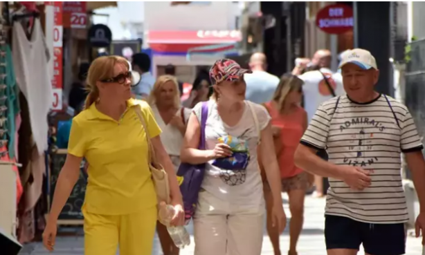 Foto - Turizmde kantarın topuzu kaçınca turistler de kaçtı! Bodrum’da akla ziyan fiyatlar