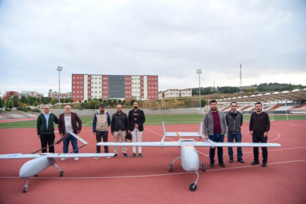 Foto - Türk akademisyenlerden müthiş adım! İHA'ların en kritik parçasını ve insansız uçak ürettiler